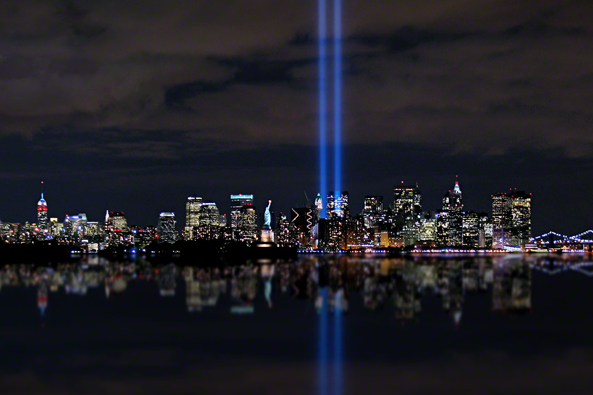 Tribute Manhattan 2006-9-11 